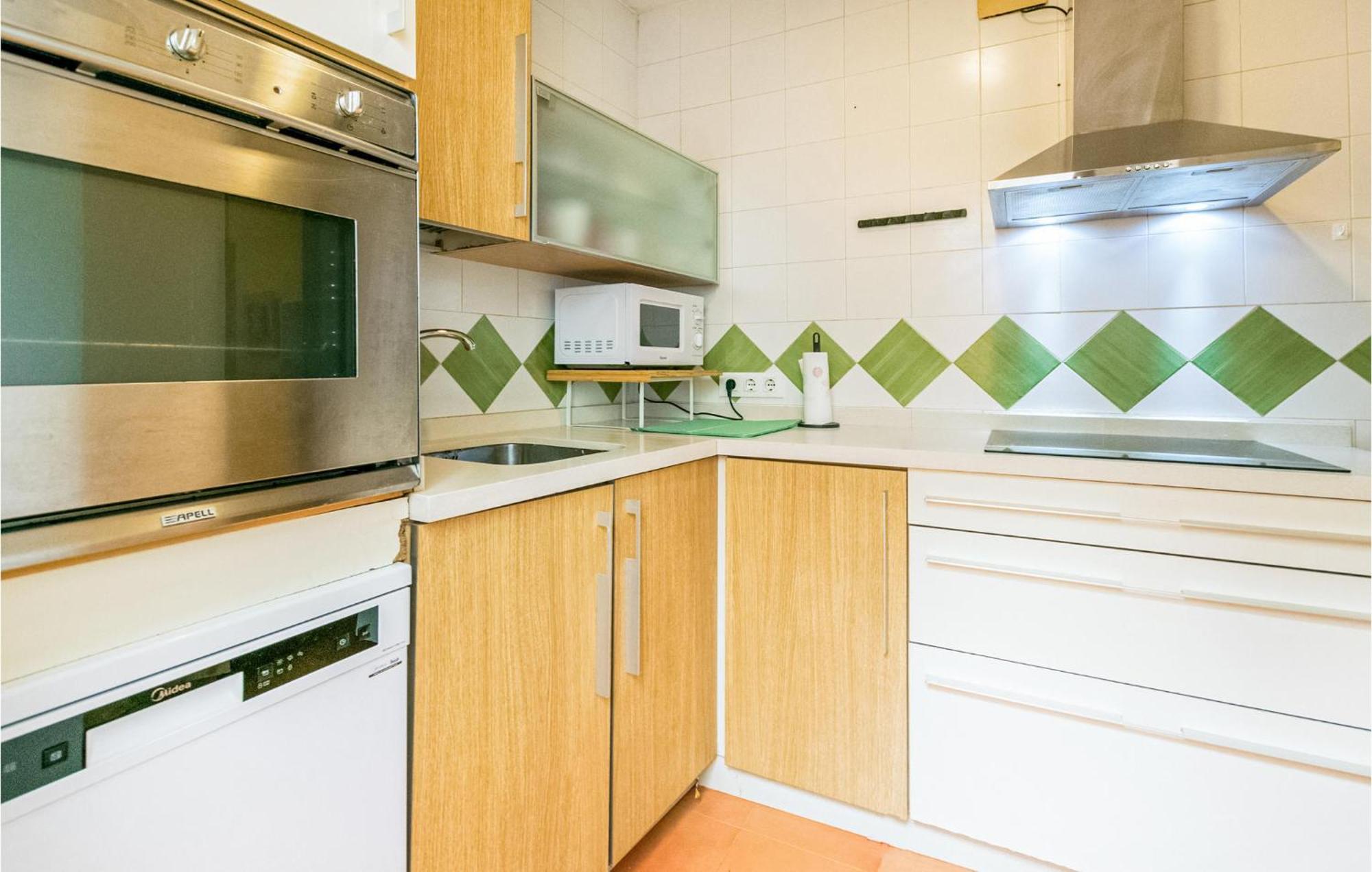 Lovely Apartment In Cordoba With Kitchen Exterior photo